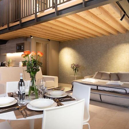 Residence 8 Loft Velence Kültér fotó