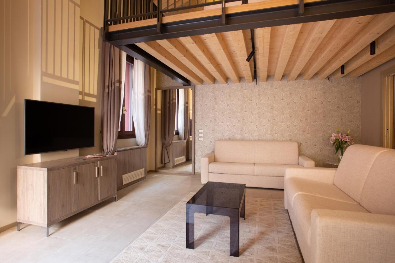 Residence 8 Loft Velence Kültér fotó