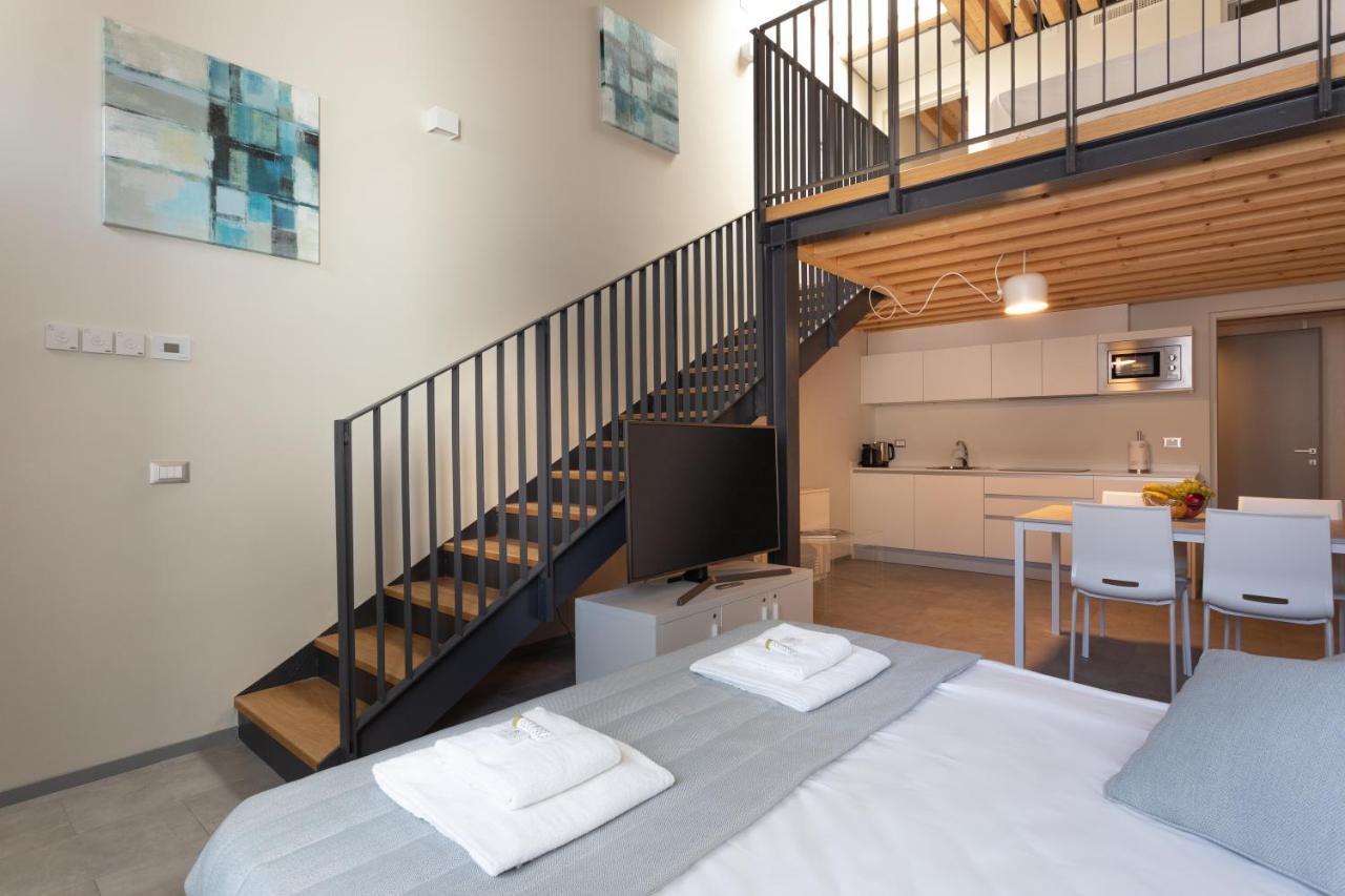 Residence 8 Loft Velence Kültér fotó