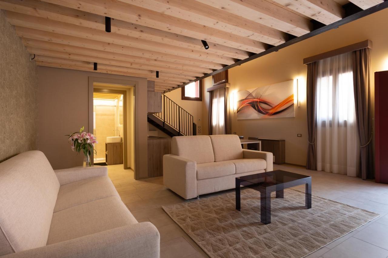 Residence 8 Loft Velence Kültér fotó