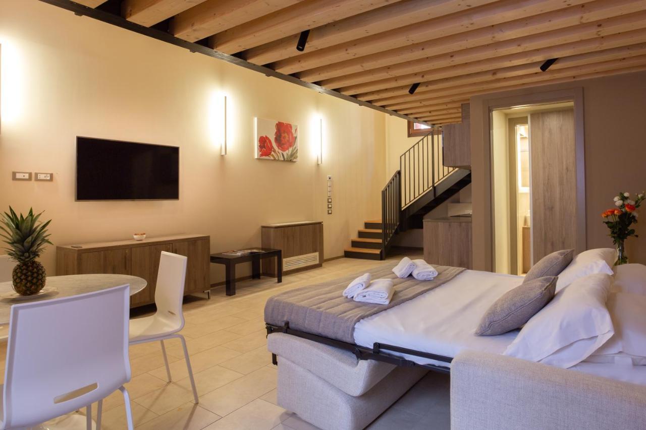 Residence 8 Loft Velence Kültér fotó